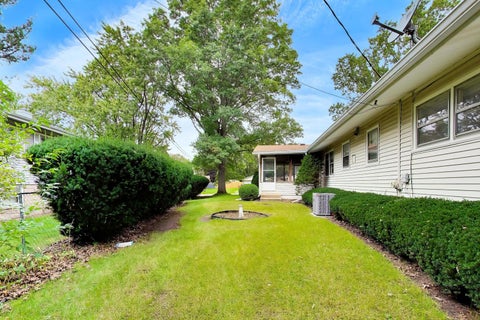 Tiny photo for 4917 Bonner Drive, McHenry, IL 60050 (MLS # 12795947)