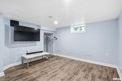 Tiny photo for 1011 36TH Avenue, East Moline, IL 61244 (MLS # QC4270108)