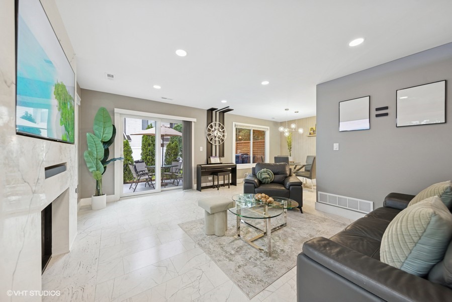 539 Willowcreek Court 3-17
