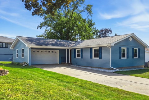 Tiny photo for 2136 Highland Drive, Sycamore, IL 60178 (MLS # 12752761)