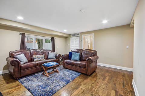 Tiny photo for 7 Derbyshire Court, Bolingbrook, IL 60440 (MLS # 12727328)