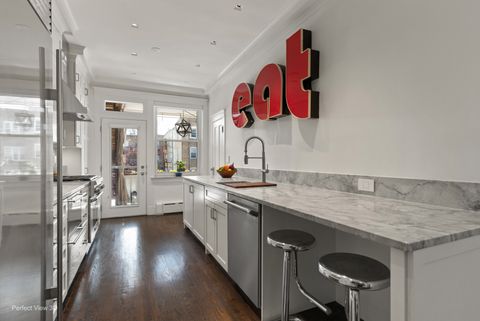 Tiny photo for 1433 W Rosemont Avenue #2W, Chicago, IL 60660 (MLS # 12623892)