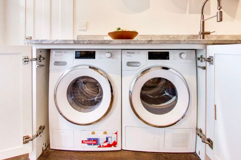 Tiny photo for 1433 W Rosemont Avenue #2W, Chicago, IL 60660 (MLS # 12623892)