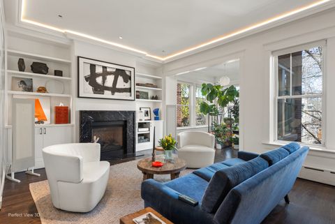 Tiny photo for 1433 W Rosemont Avenue #2W, Chicago, IL 60660 (MLS # 12623892)