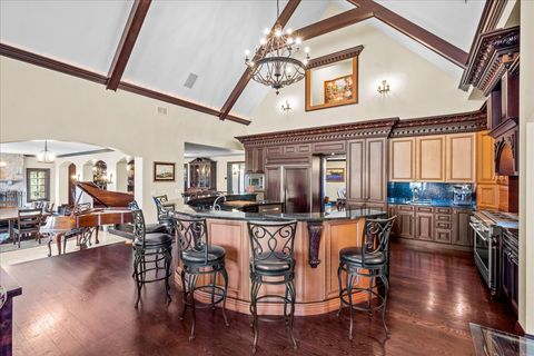 Tiny photo for 936 E Ringwood Road, Lake Forest, IL 60045 (MLS # 12571823)