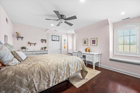 Tiny photo for 936 E Ringwood Road, Lake Forest, IL 60045 (MLS # 12571823)