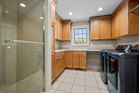 Tiny photo for 936 E Ringwood Road, Lake Forest, IL 60045 (MLS # 12571823)