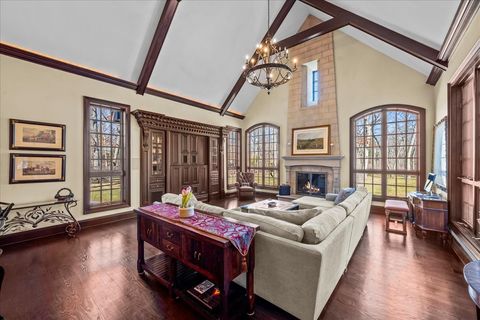 Tiny photo for 936 E Ringwood Road, Lake Forest, IL 60045 (MLS # 12571823)