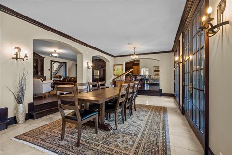 Tiny photo for 936 E Ringwood Road, Lake Forest, IL 60045 (MLS # 12571823)