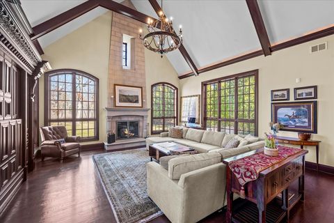 Tiny photo for 936 E Ringwood Road, Lake Forest, IL 60045 (MLS # 12571823)