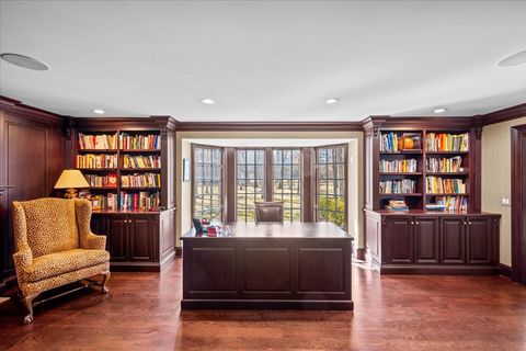 Tiny photo for 936 E Ringwood Road, Lake Forest, IL 60045 (MLS # 12571823)