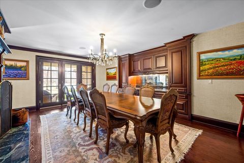 Tiny photo for 936 E Ringwood Road, Lake Forest, IL 60045 (MLS # 12571823)