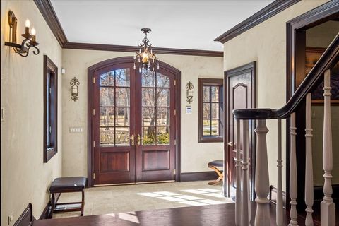 Tiny photo for 936 E Ringwood Road, Lake Forest, IL 60045 (MLS # 12571823)