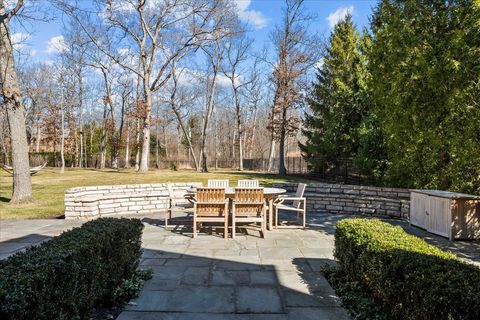 Tiny photo for 936 E Ringwood Road, Lake Forest, IL 60045 (MLS # 12571823)