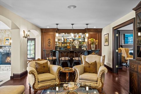 Tiny photo for 936 E Ringwood Road, Lake Forest, IL 60045 (MLS # 12571823)