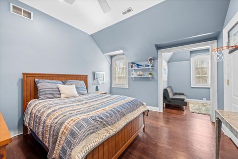 Tiny photo for 936 E Ringwood Road, Lake Forest, IL 60045 (MLS # 12571823)