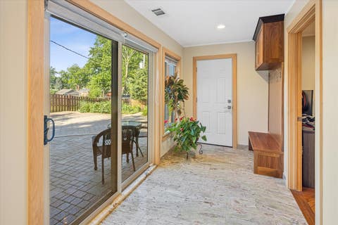 Tiny photo for 7730 BROOKHAVEN Avenue, Darien, IL 60561 (MLS # 12669804)