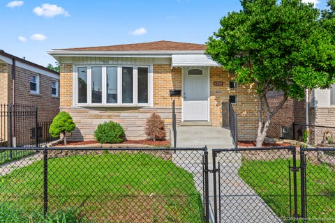 Photo of 4324 S Keating Avenue, Chicago, IL 60632 (MLS # 12714788)