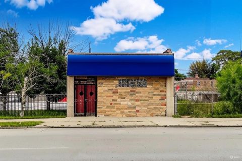 9215 S Ashland Avenue Chicago IL 60620