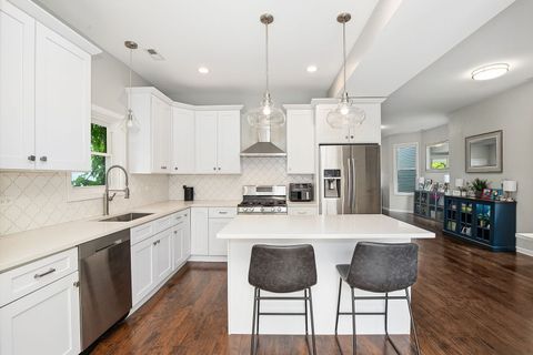 Tiny photo for 3142 N Christiana Avenue, Chicago, IL 60618 (MLS # 12637104)