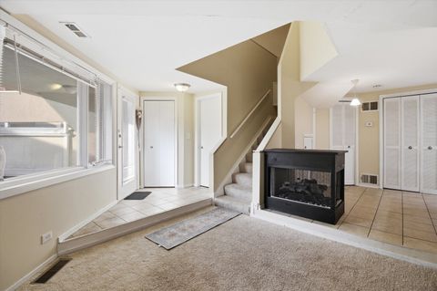 Tiny photo for 6337 Roosevelt Road #114, Berwyn, IL 60402 (MLS # 12595415)