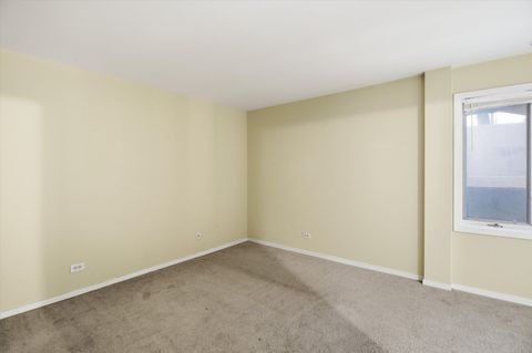 Tiny photo for 6337 Roosevelt Road #114, Berwyn, IL 60402 (MLS # 12595415)