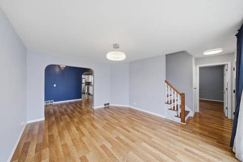 Tiny photo for 1517 E Roosevelt Road, Wheaton, IL 60187 (MLS # 12649890)