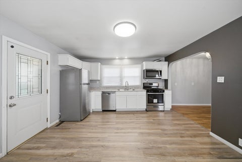 Tiny photo for 1517 E Roosevelt Road, Wheaton, IL 60187 (MLS # 12649890)