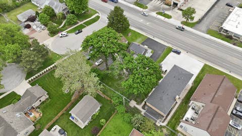 Tiny photo for 1517 E Roosevelt Road, Wheaton, IL 60187 (MLS # 12649890)