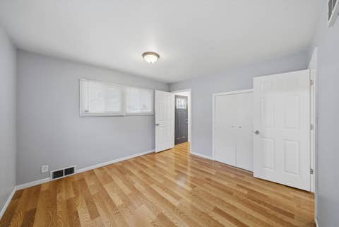 Tiny photo for 1517 E Roosevelt Road, Wheaton, IL 60187 (MLS # 12649890)