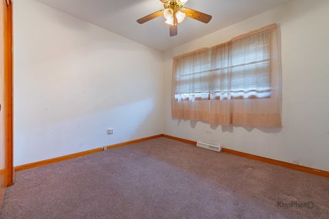 Tiny photo for 15214 Evers Street, Dolton, IL 60419 (MLS # 12647180)