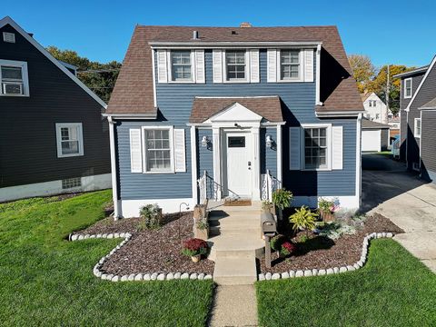 Photo of 10950 S Homan Avenue, Chicago, IL 60655 (MLS # 12499308)