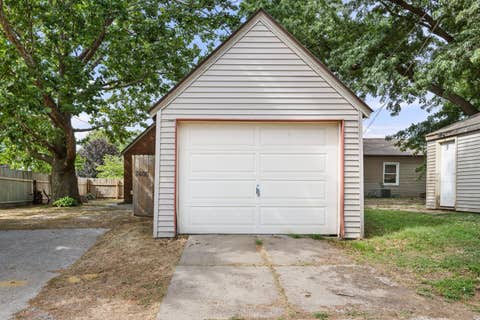 Tiny photo for 2406 18TH Avenue, Rock Island, IL 61201 (MLS # 12719409)