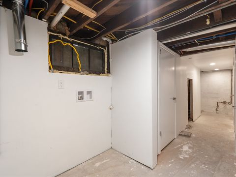 Tiny photo for 1720 Davie Street, Davenport, IA 52804 (MLS # 12547217)