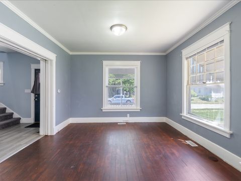 Tiny photo for 1720 Davie Street, Davenport, IA 52804 (MLS # 12547217)