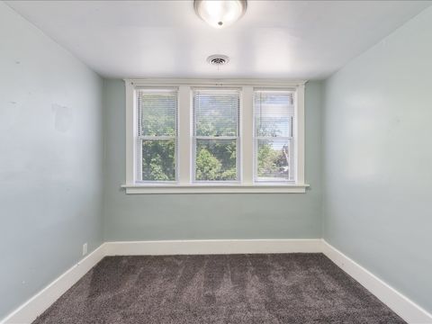 Tiny photo for 1720 Davie Street, Davenport, IA 52804 (MLS # 12547217)