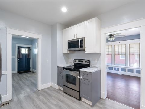 Tiny photo for 1720 Davie Street, Davenport, IA 52804 (MLS # 12547217)