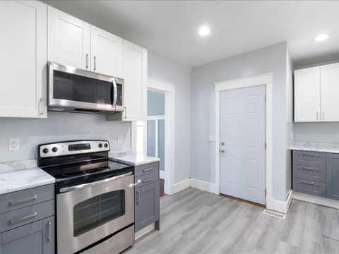 Tiny photo for 1720 Davie Street, Davenport, IA 52804 (MLS # 12547217)