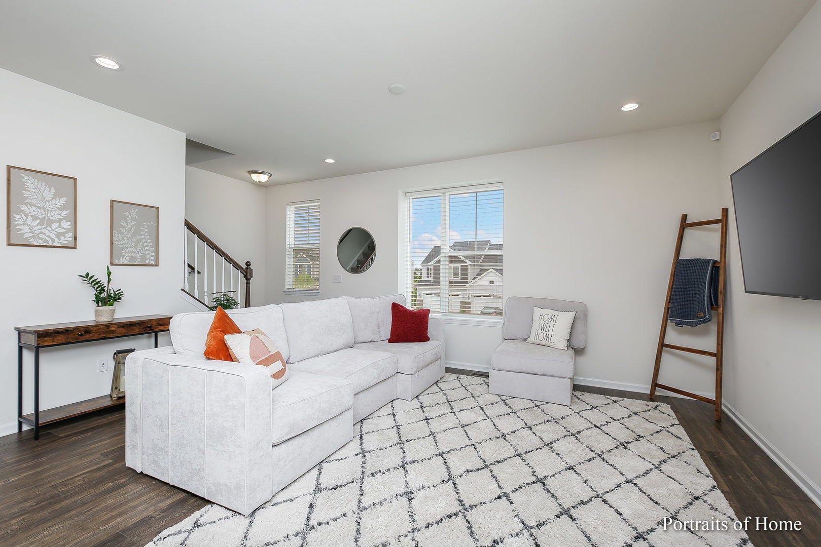 4169 CALDER Lane