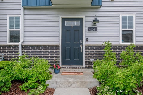 Tiny photo for 4169 CALDER Lane, Aurora, IL 60504 (MLS # 12723822)