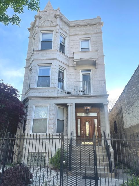 5532 N Broadway Street 1 Chicago IL 60640