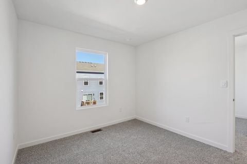 Tiny photo for 1403 Oakfield Lane, Pingree Grove, IL 60140 (MLS # 12490932)