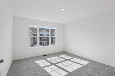 Tiny photo for 1403 Oakfield Lane, Pingree Grove, IL 60140 (MLS # 12490932)