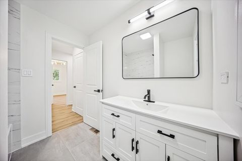 Tiny photo for 22W633 Burr Oak Drive, Glen Ellyn, IL 60137 (MLS # 12489225)