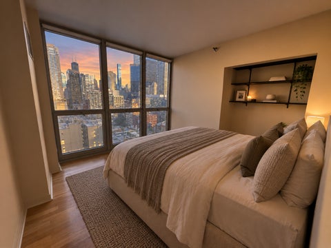 Tiny photo for 200 W GRAND Avenue #1506, Chicago, IL 60610 (MLS # 12780324)