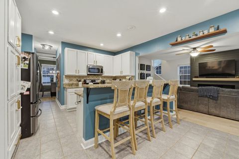 Tiny photo for 1582 Arlington Street, Bolingbrook, IL 60490 (MLS # 12587151)