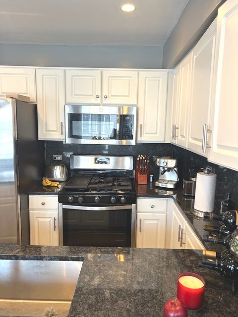 Tiny photo for 2233 Dawson Lane, Algonquin, IL 60102 (MLS # 12529553)