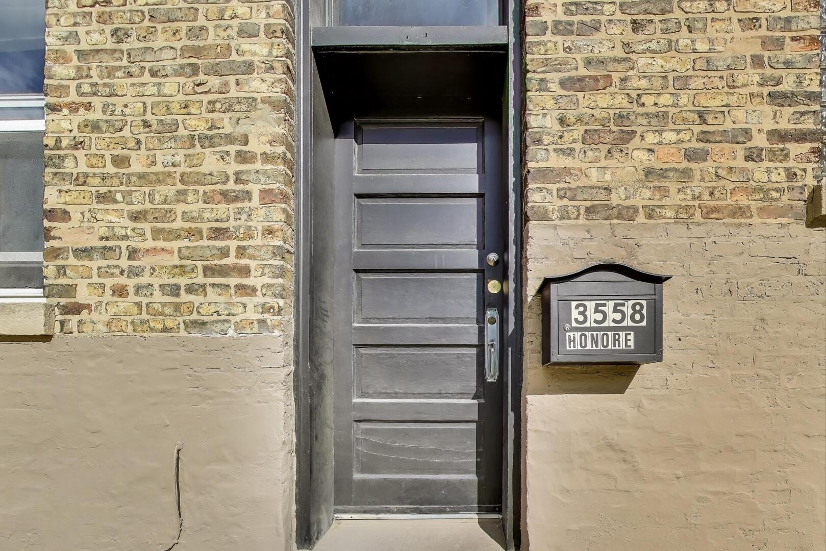 3558 S Honore Street