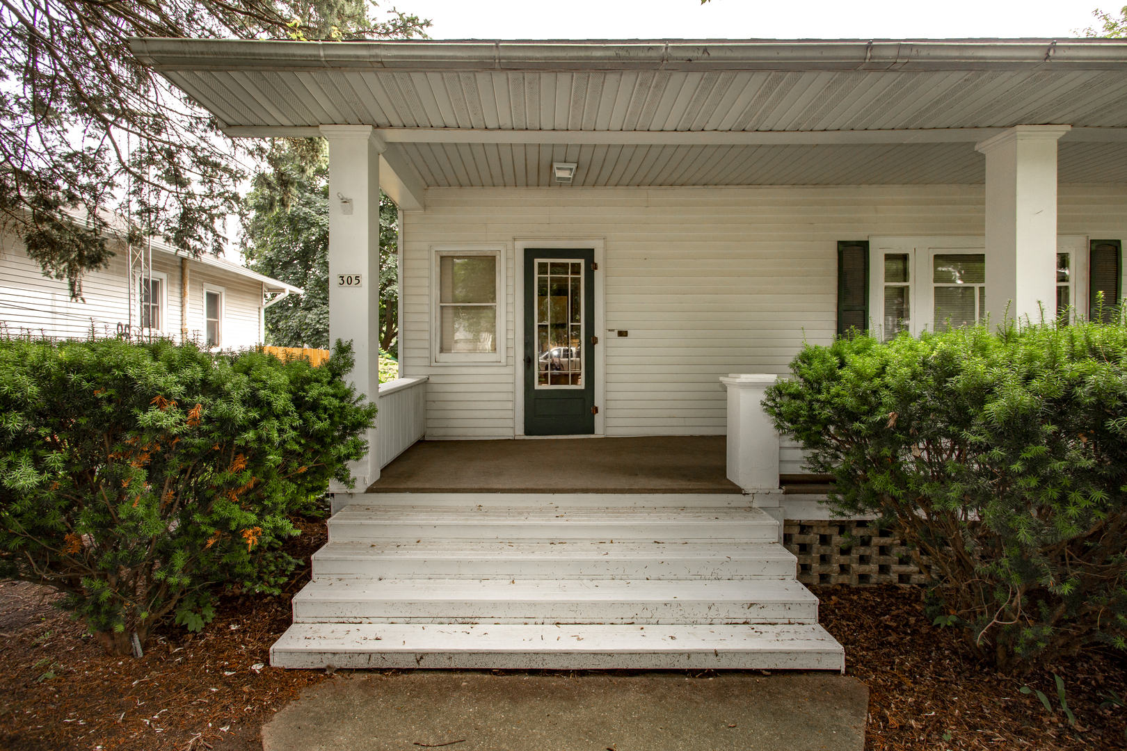 305 Main Street