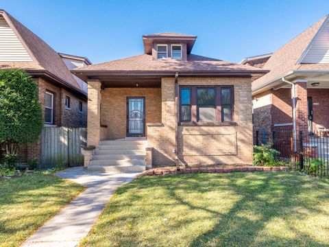 Photo of 1516 N Central Avenue, Chicago, IL 60651 (MLS # 12496583) Photo of 1516 N Central Avenue, Chicago, IL 60651 (MLS # 12496583)